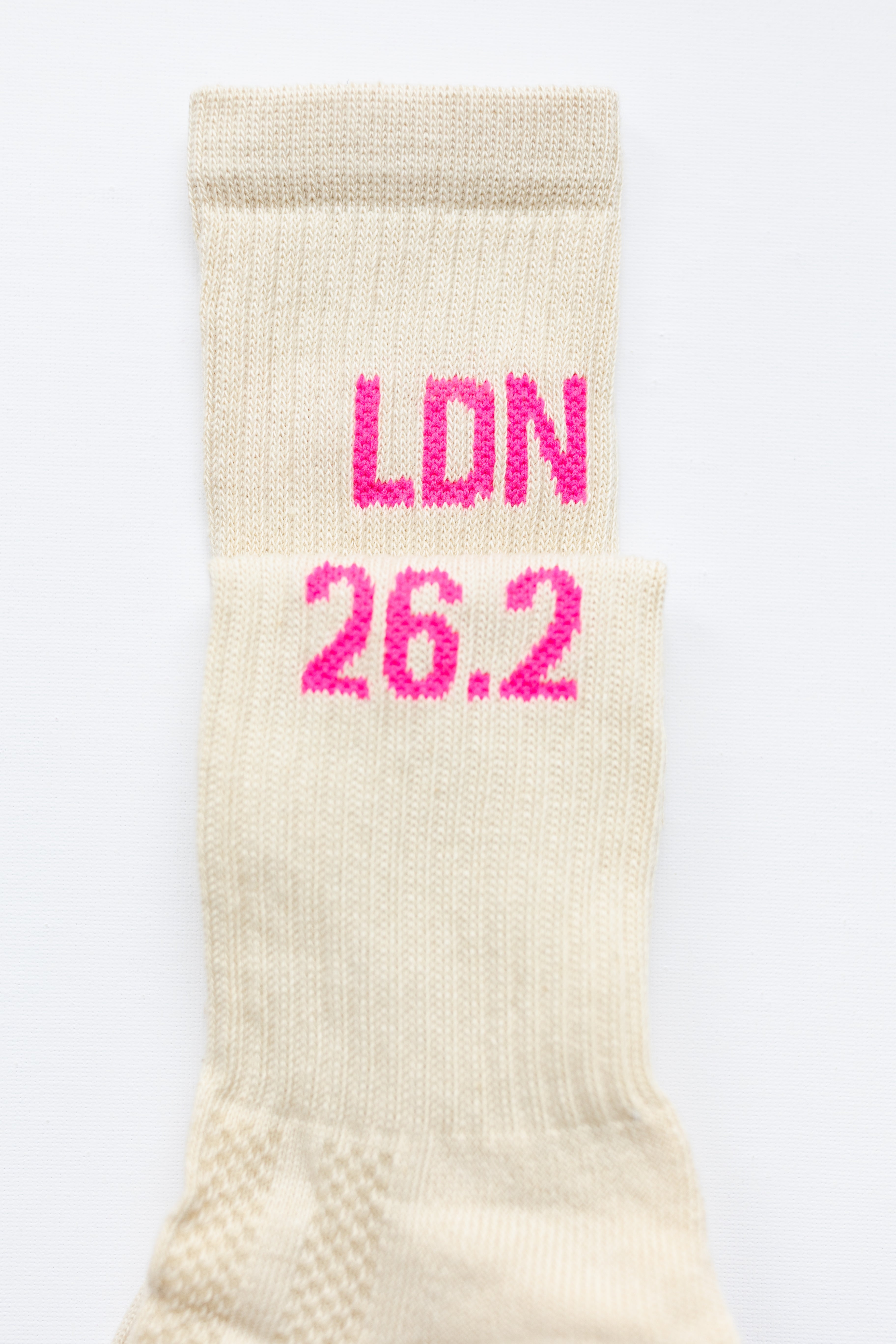 LDN 26.2 Sports Socks Pink