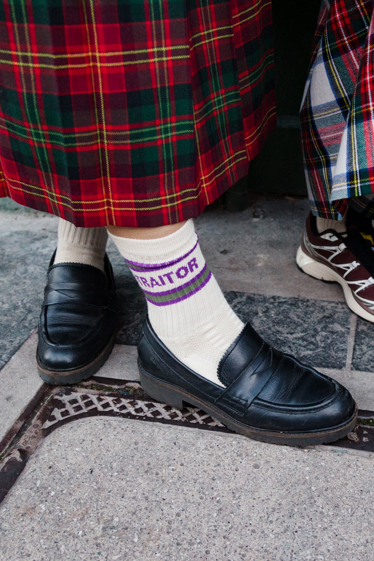 Traitor Slogan Sports Socks